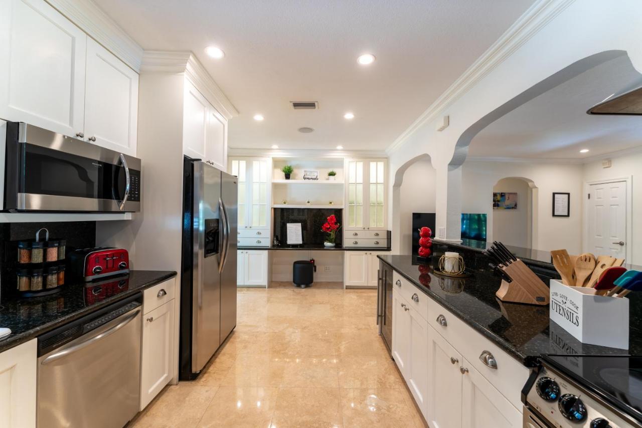 The Garden View 2-Bedroom Home Heated Pool Fort Lauderdale Exterior photo